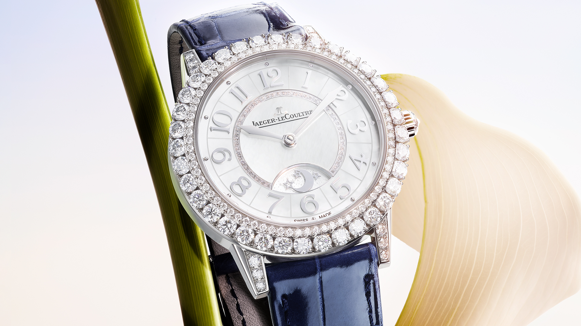 Rendez-Vous Dazzling Night & Day de Jaeger Le-Coultrecon diamantes correa azul el regalo ideal para San Valentin