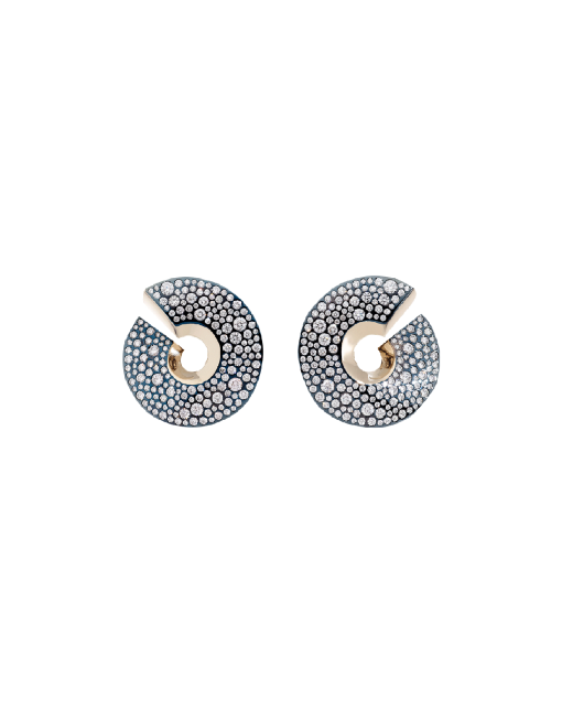 Aretes de clip de oro blanco y diamantes