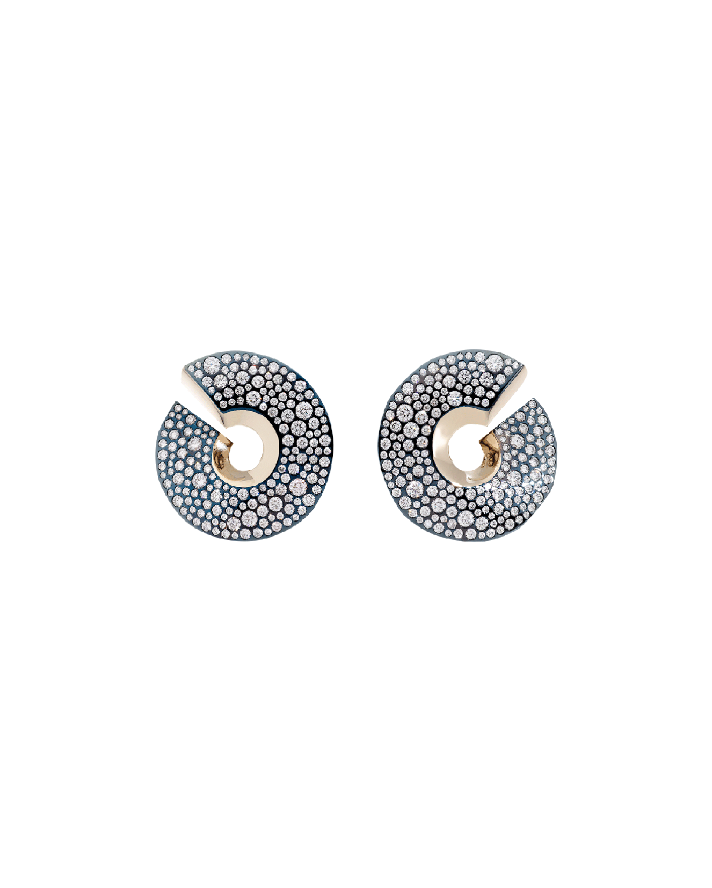 Aretes de clip de oro blanco y diamantes