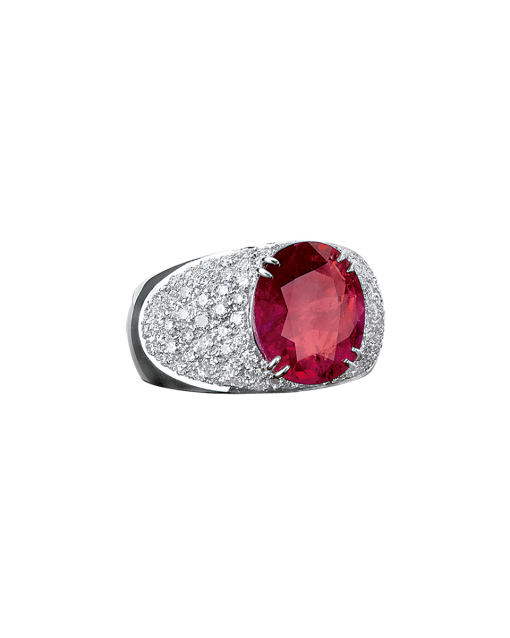 anillo con rubi oval peyrelongue