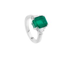 anillo con esmeralda corte cushion peyrelongue