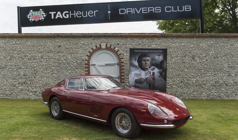 Homenaje a Steve McQueen con uno de sus autos Ferrari