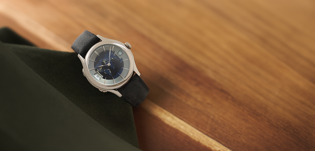 Laurent-Ferrier_Classic-Traveller-Globe-Night-Blue_Watch_LCF012.G1.NGE10_Banner-01_WEB