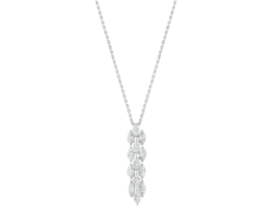 Collar de oro blanco con dije vertical de diamantes corte marquise.